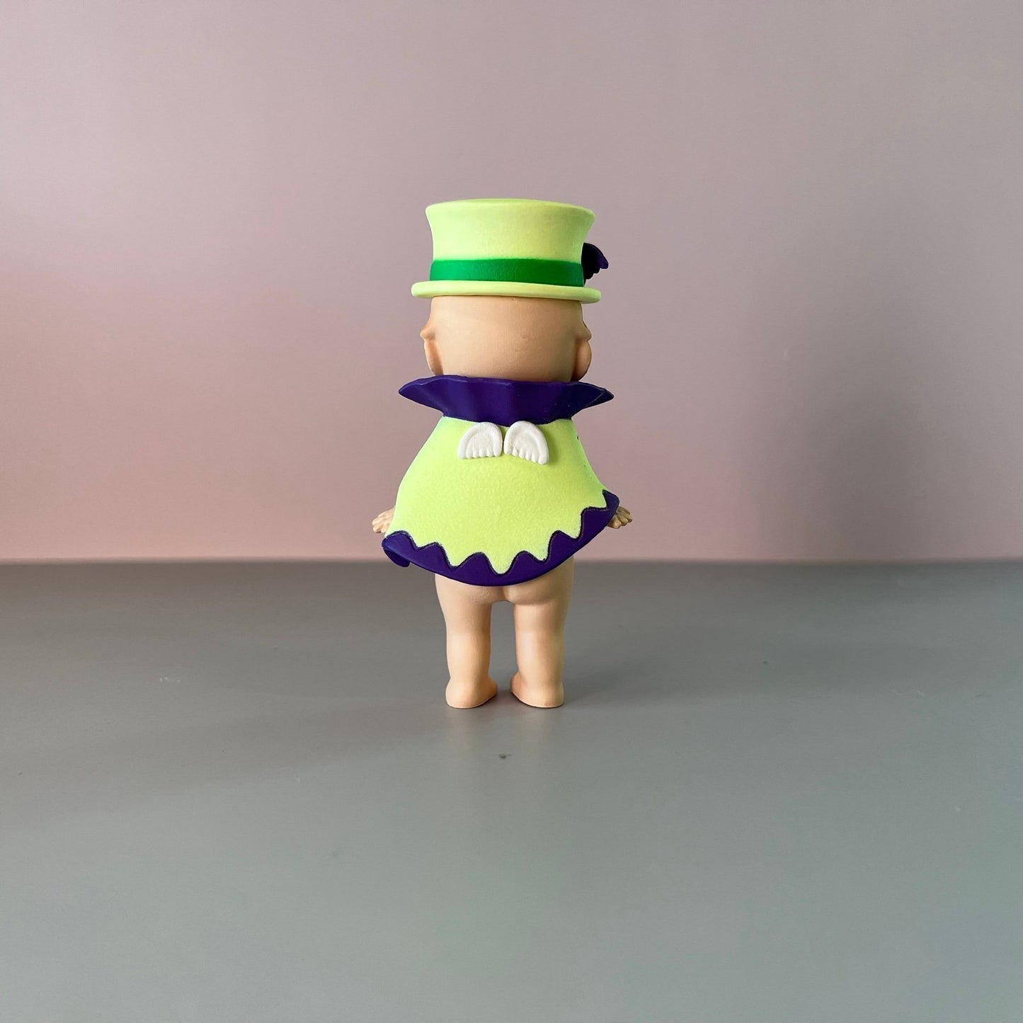 Sonny Angel Halloween Series 2016 Vampire Secret (Glow in the Dark)